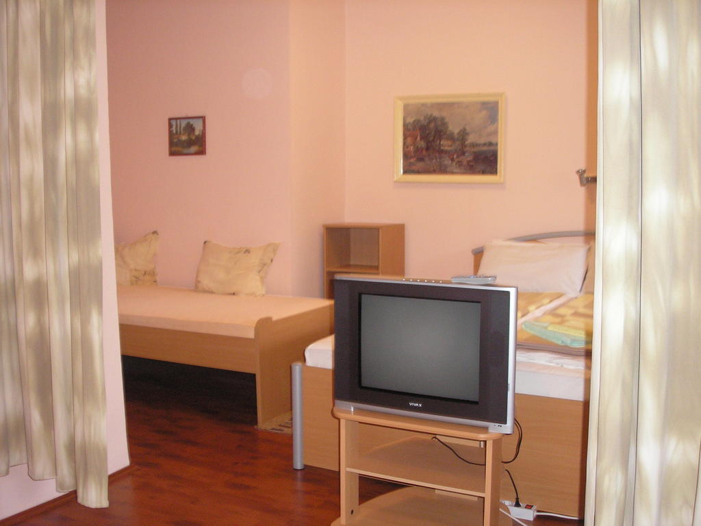 Stara Breza 1 Rooms Palić Camera foto